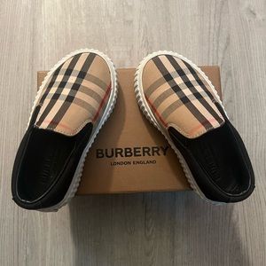 Burberry Toddler Uni-sex Check Cotton Sneakers Sz (24 Euro) (8c) US